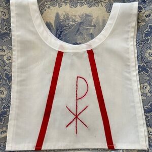 Vintage Sacred Heart Baptismal Bib